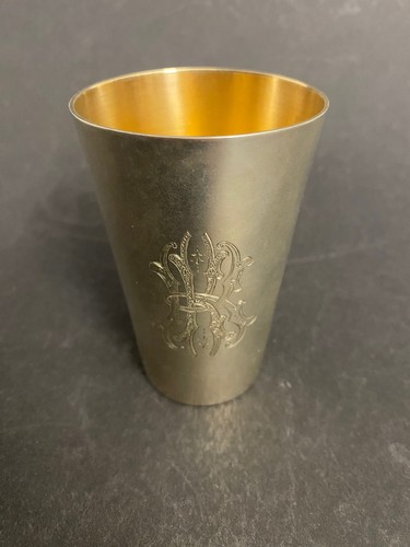Wunderschöner antiker becher - wunderschöner,